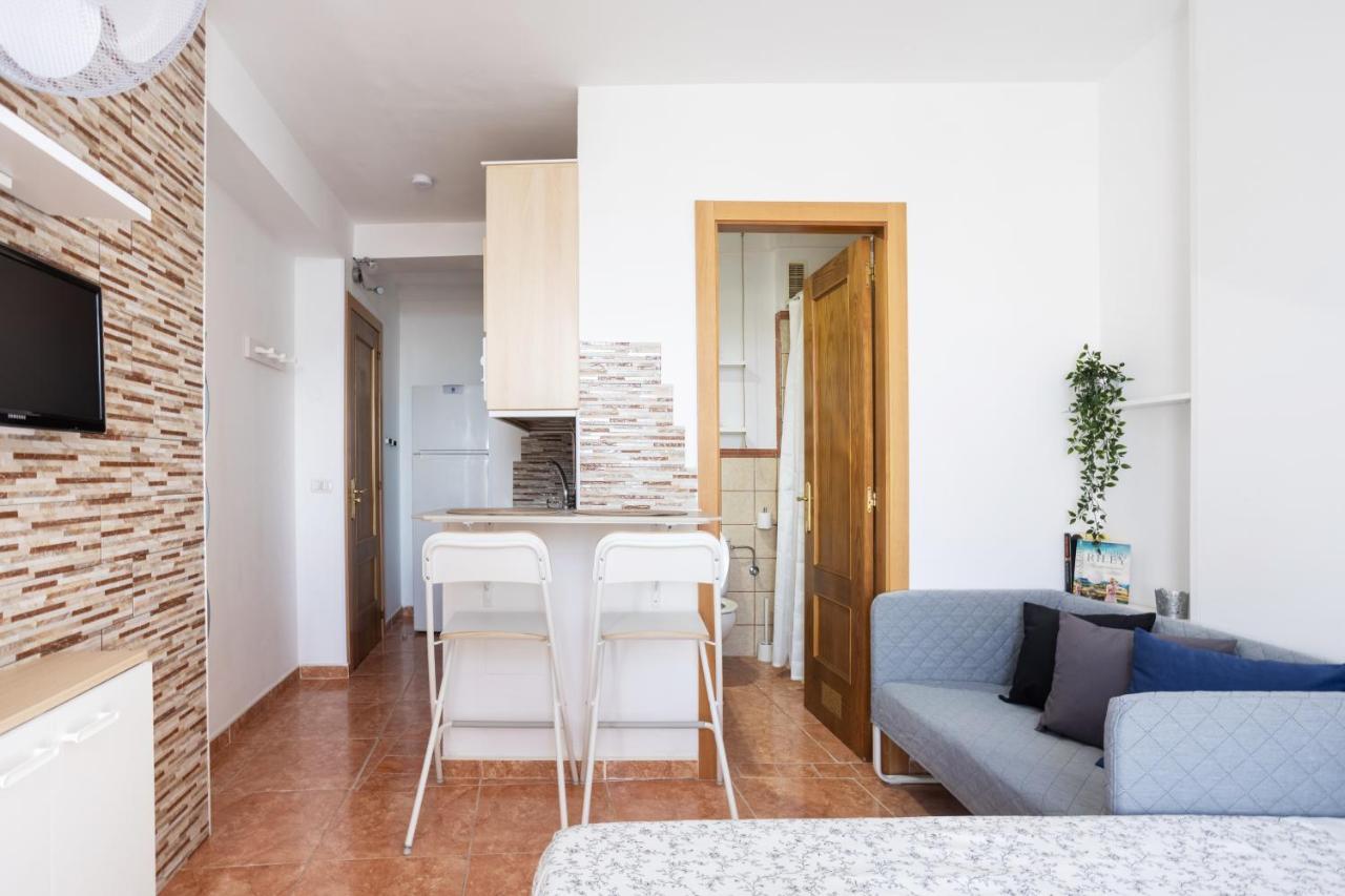 Apartamentos Ohana - Edificio Tonillo Los Cristianos  Bagian luar foto